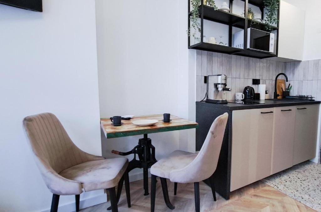 Lion Apartments - Premium Studio With Balcony Krakow Exterior photo